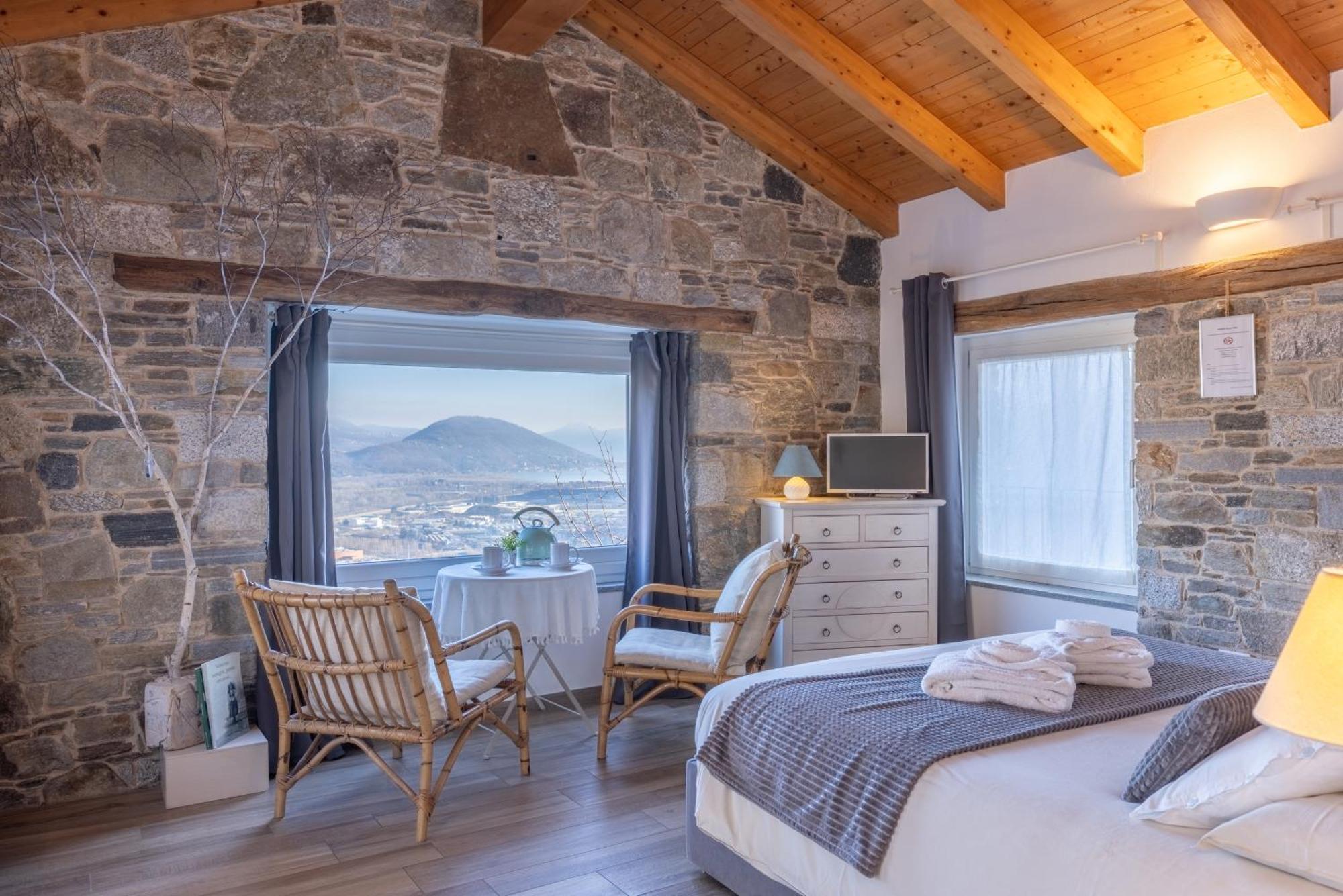 Il Riccio Di Ricciano Bed & Breakfast Casale Corte Cerro Dış mekan fotoğraf